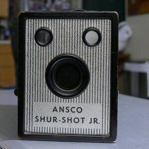 Vintage Ansco Shur Shot JR Box Camera
